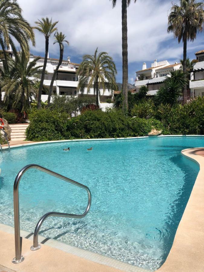 Modern Apartment Puente Romano Marbella Luaran gambar