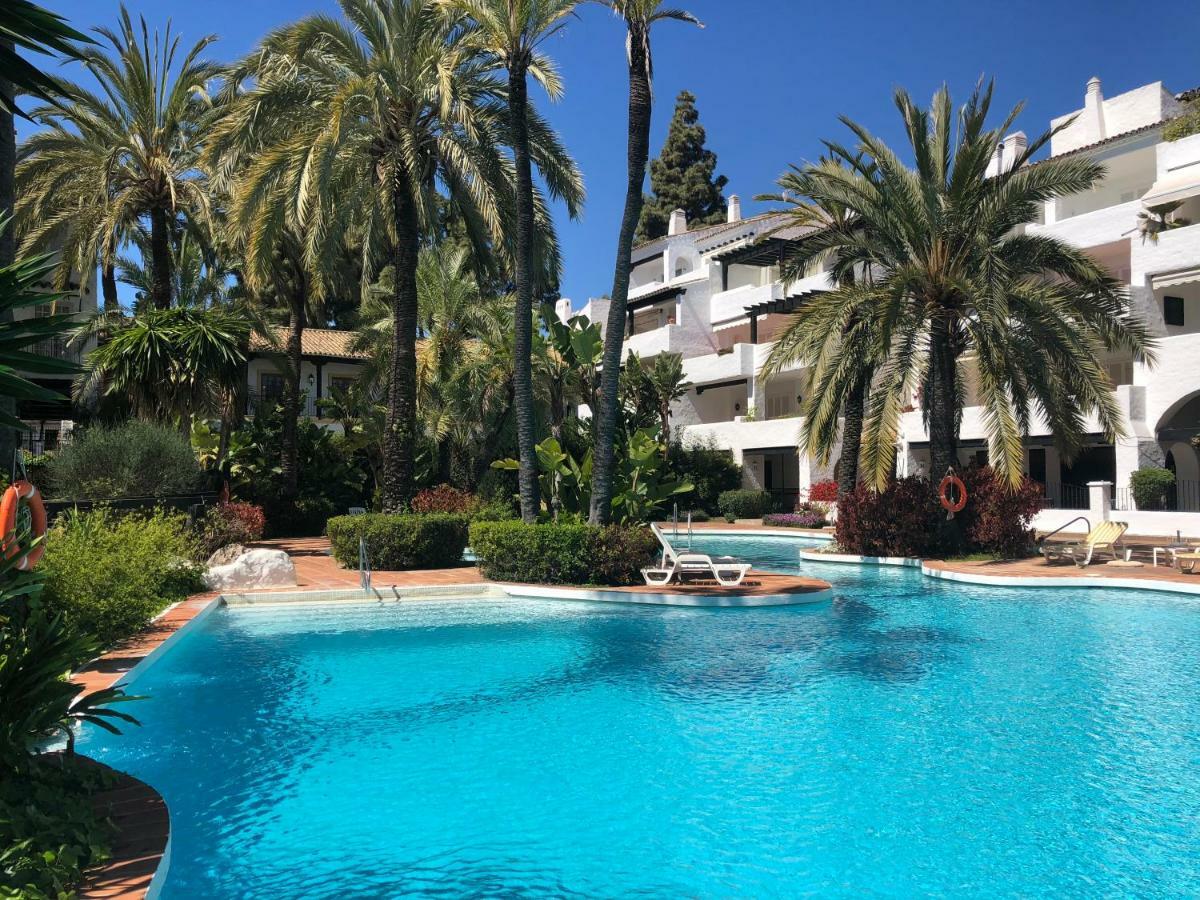 Modern Apartment Puente Romano Marbella Luaran gambar