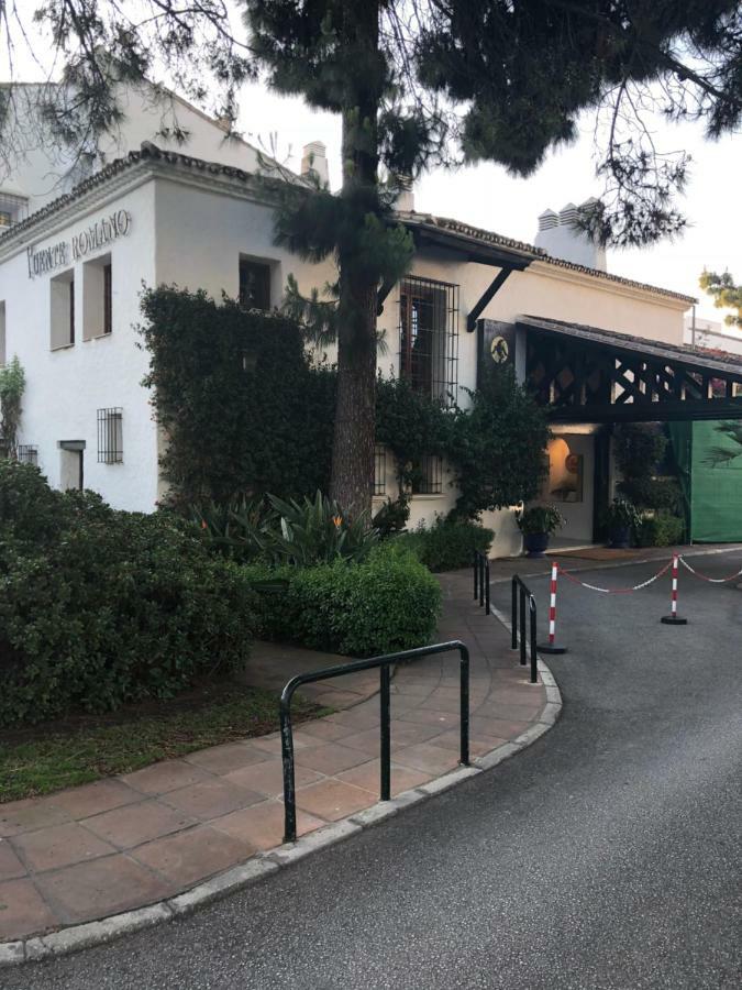 Modern Apartment Puente Romano Marbella Luaran gambar