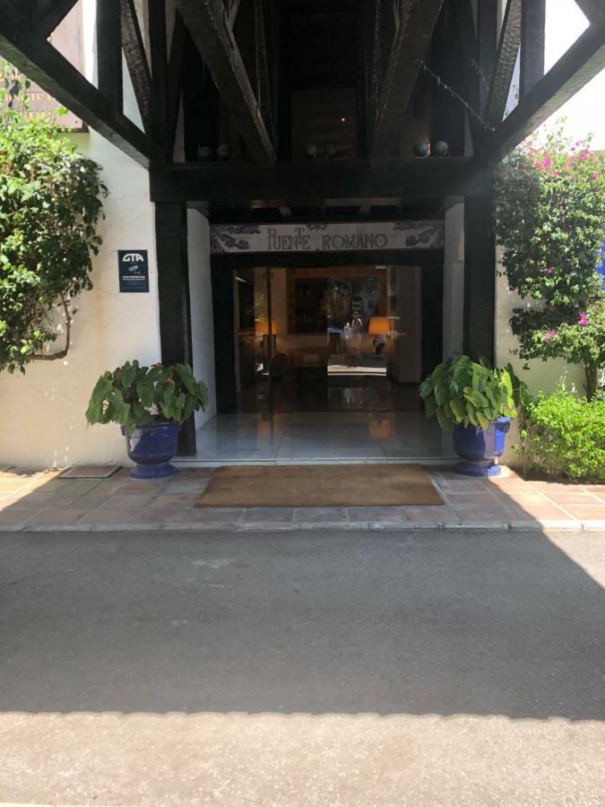 Modern Apartment Puente Romano Marbella Luaran gambar